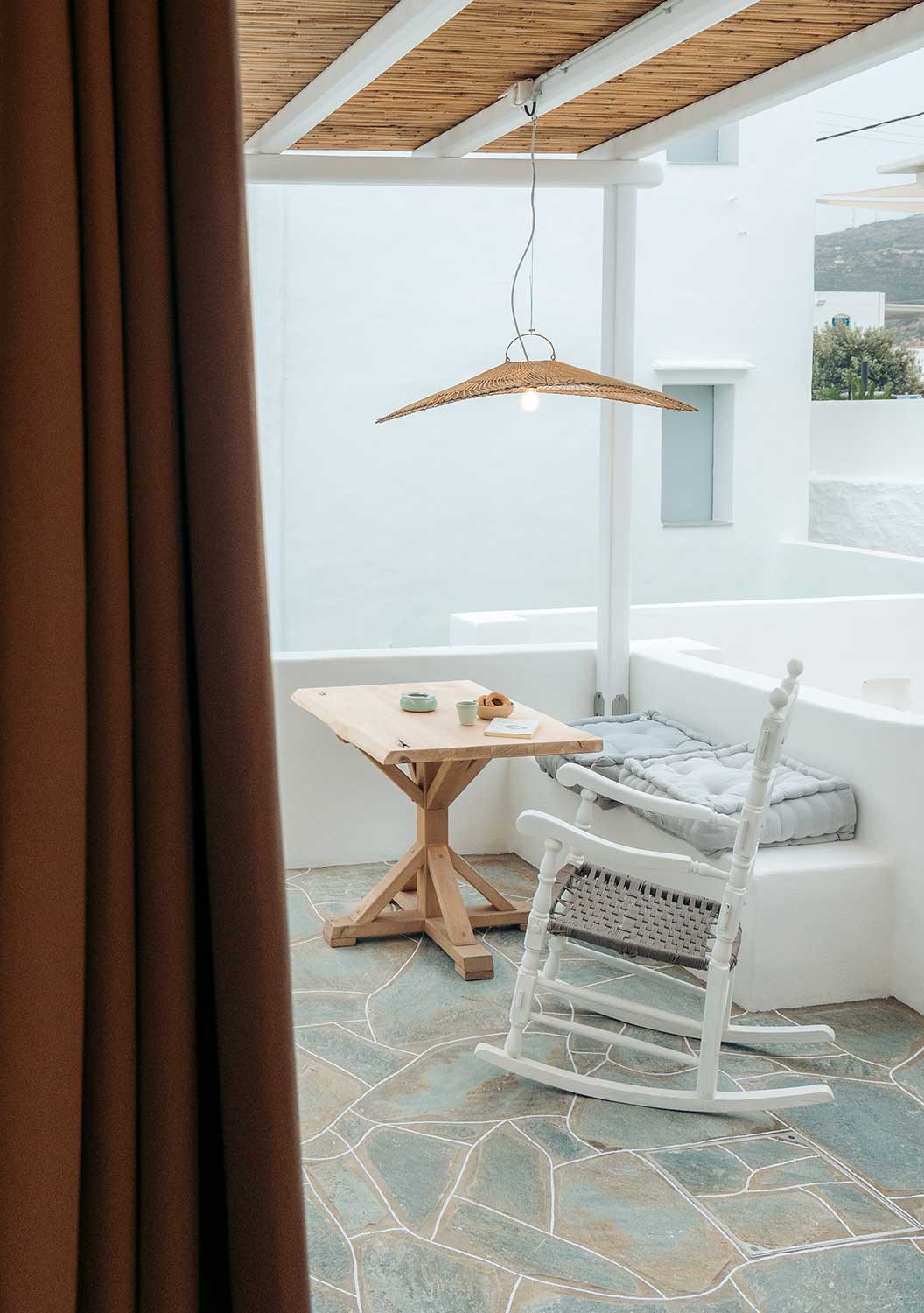 Διαμονή στον Πλατύ Γιαλό στη Σίφνο